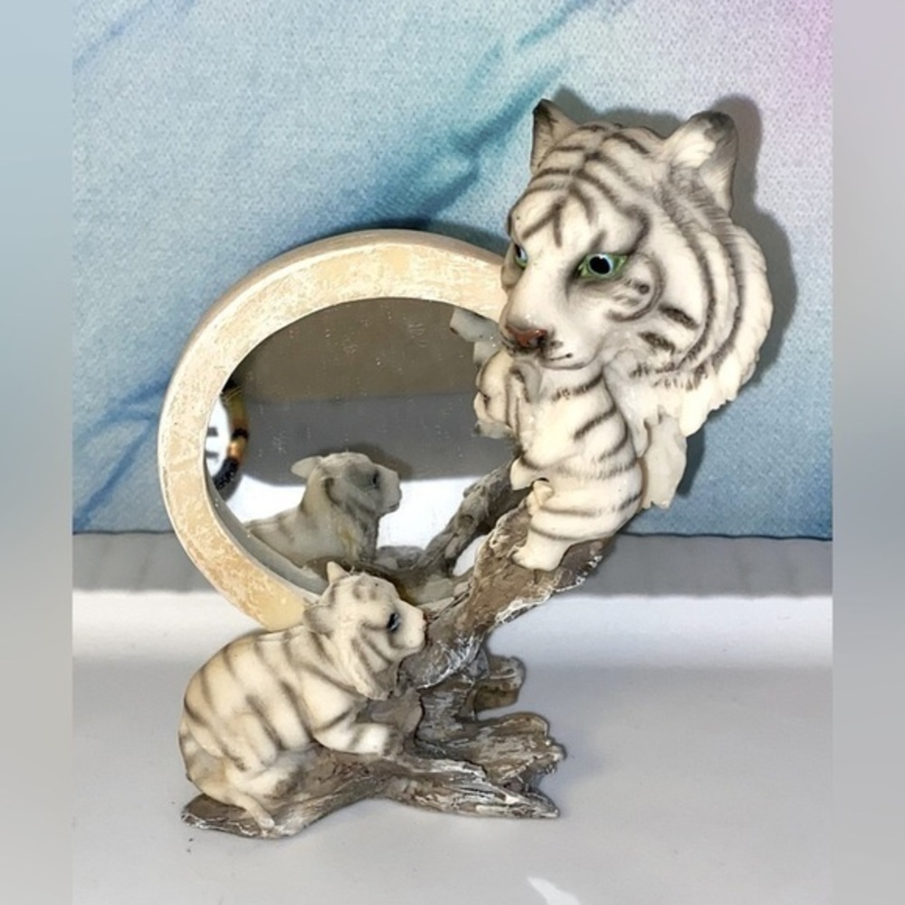 Boutique White Tiger Mini Mirror